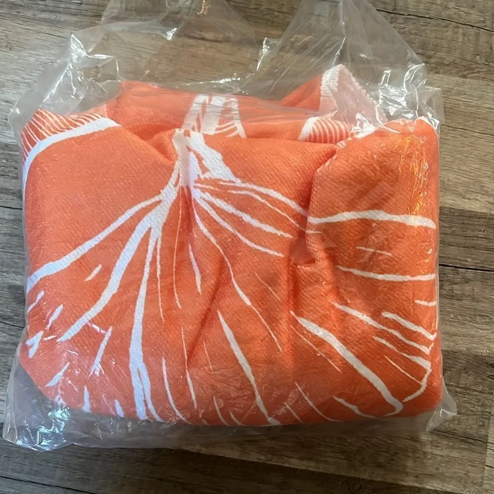 SUMMER & ROSE Orange Floral Outdoor Roundie Towel-New!
